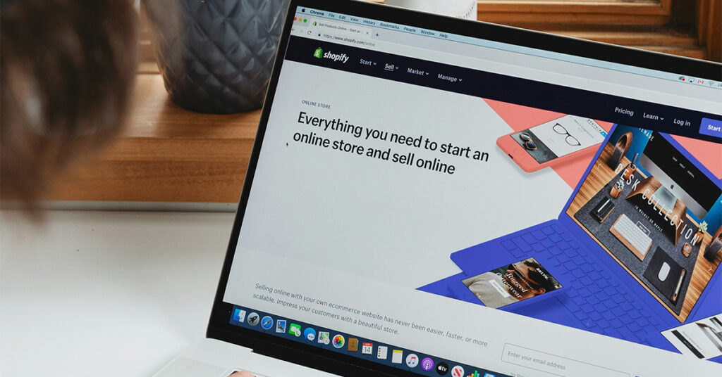 shopify-website-designer-developer-michigan-midwest-agencies A professionally designed Shopify storefront showcasing a sleek, modern e-commerce layout for an online store.